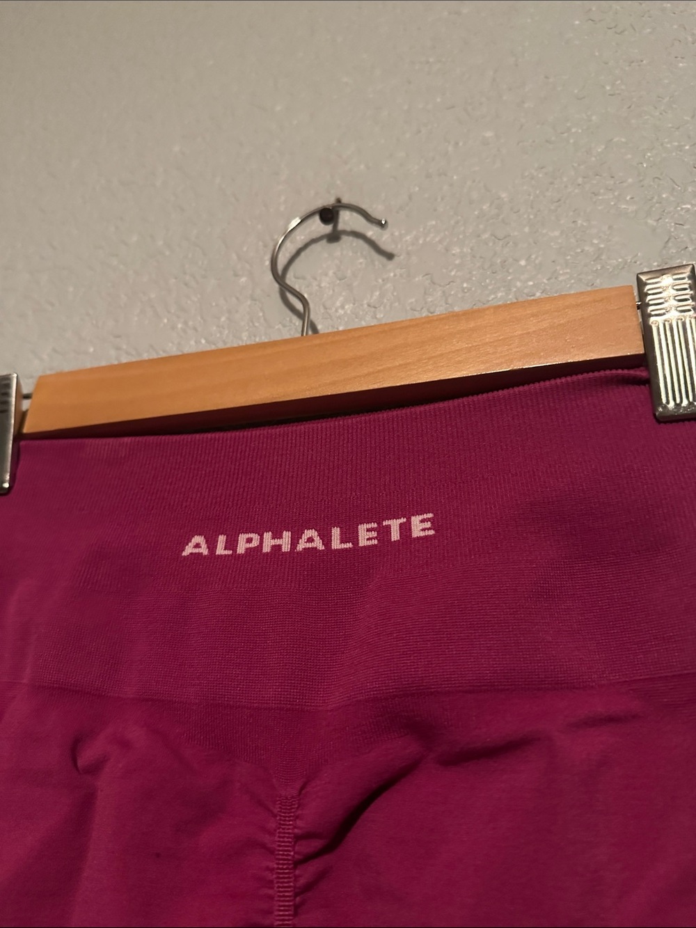 ALPHALETE Pump Mid Rise Legging - Picture 9 of 10